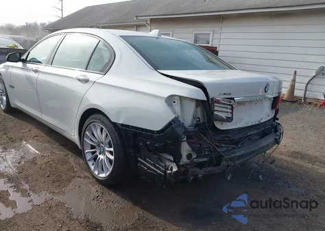 2015 BMW 750Li xDrive из США, поврежденный, VIN WBAYF8C59FD655487